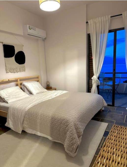 Seaterra Boutique Suite كالاموس المظهر الخارجي الصورة